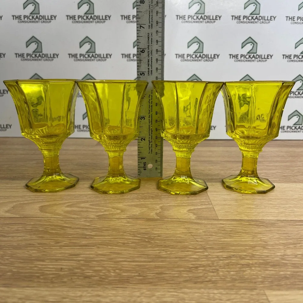 Unbranded set four